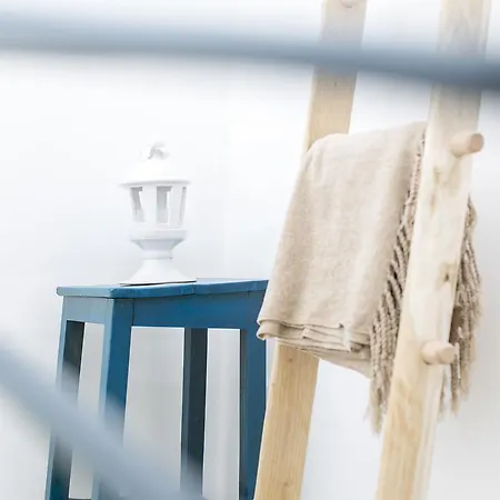 Borgo Capozzi 41 * Monopoli